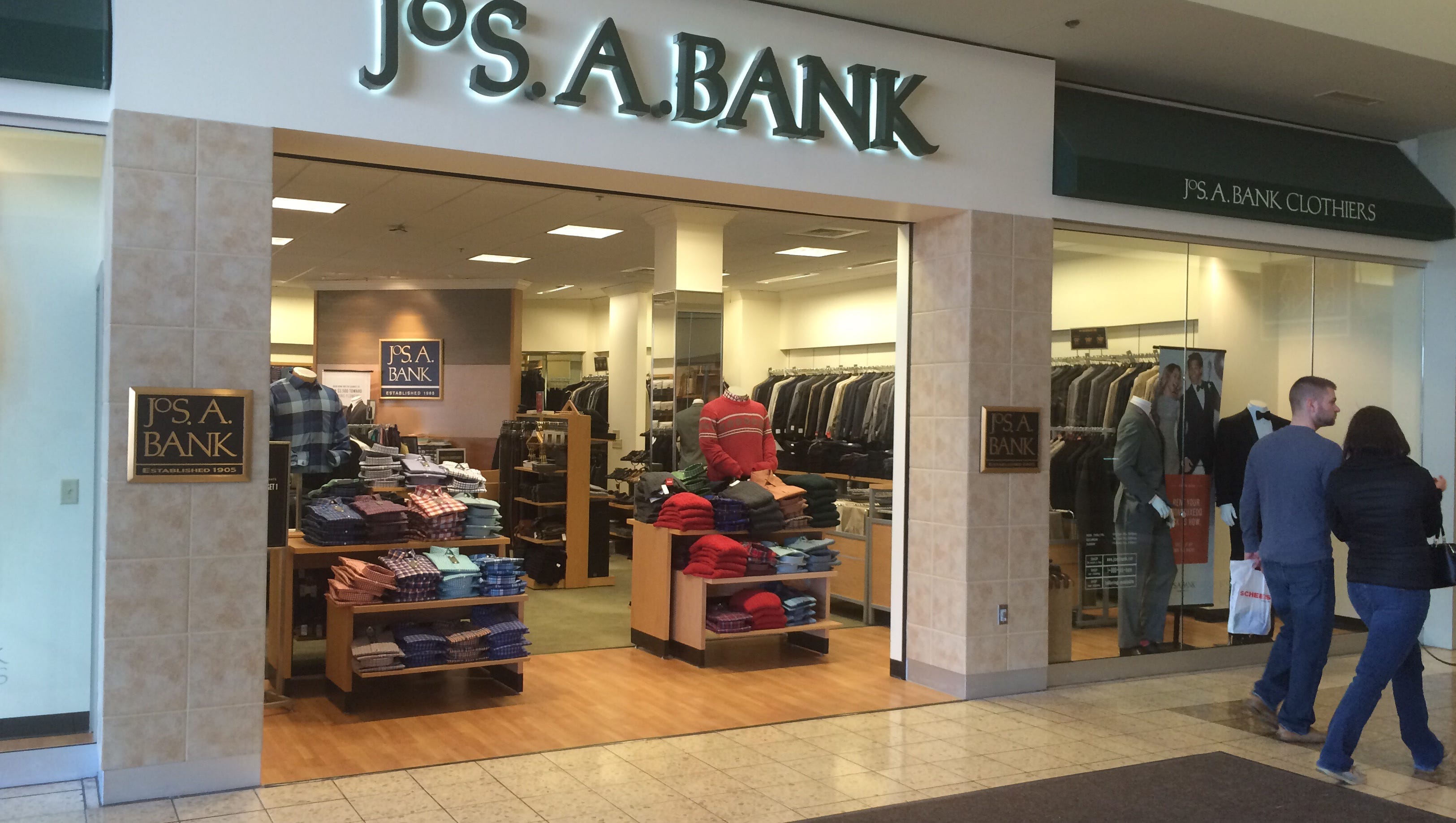 $100 JOS .A. BANK Clothiers Gift Card