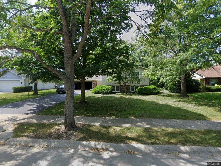 2808 Lexington Lane, Hyland Park, IL (ghostruhh)