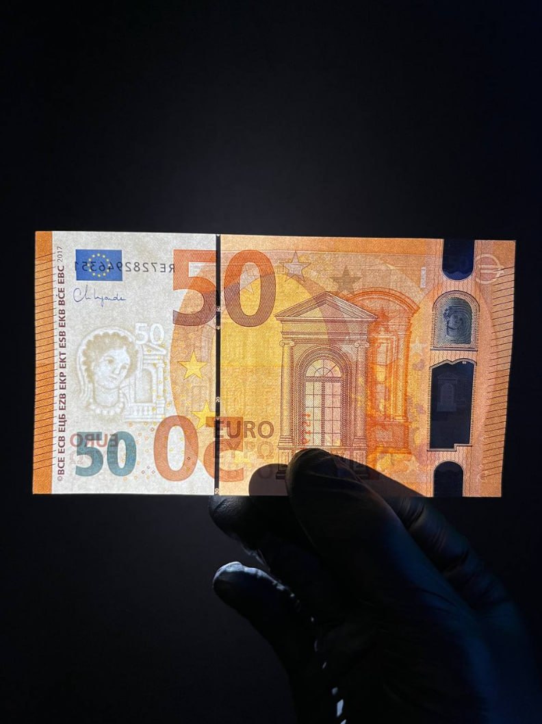 50€ Prop